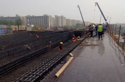 建筑工程學(xué)院2018級(jí)學(xué)生赴鄭州市市政工程總公司立交橋項(xiàng)目部進(jìn)行認(rèn)識(shí)實(shí)習(xí)